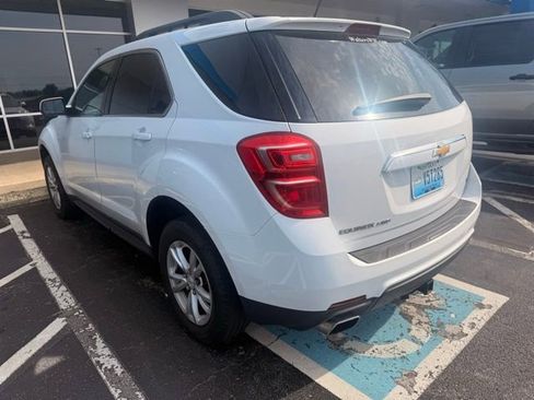 Used 2017 Chevrolet Equinox LT w/ Convenience Package AWD/4WD image 7
