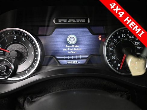 Used 2022 RAM 1500 Laramie image 15