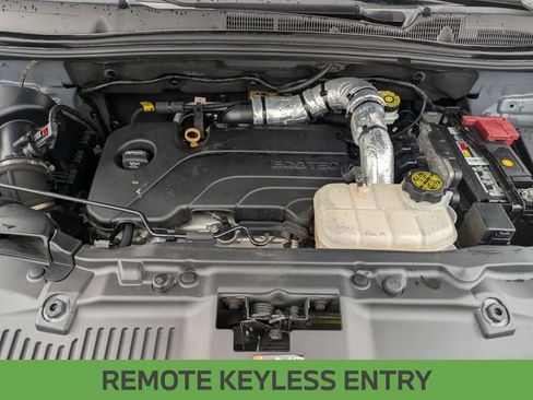 Used 2019 Buick Encore Essence image 11