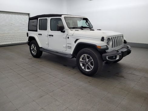 Used 2020 Jeep Wrangler Unlimited Sahara AWD/4WD image 11