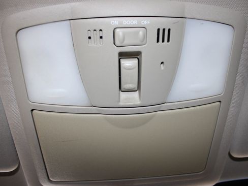 Used 2014 INFINITI Q60 Journey w/ Premium Package image 24