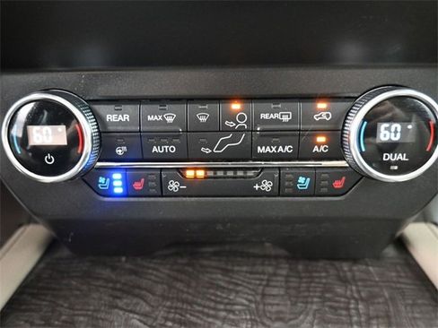 Used 2019 Ford Expedition Limited w/ Equipment Group 302A image 26