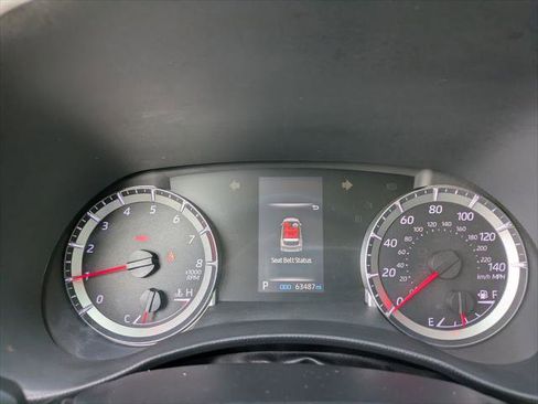 Certified 2020 Toyota Highlander L image 27