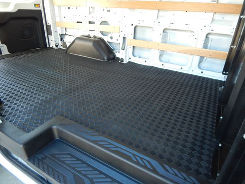 Used 2023 Ford Transit 250 Low Roof w/ Exterior Upgrade Package image 10