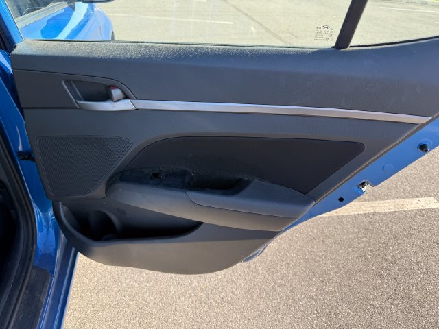 Used 2017 Hyundai Elantra Value Edition FWD image 16