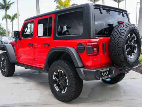 Used 2025 Jeep Wrangler Unlimited Rubicon 4xe w/ Safety Group AWD/4WD image 26