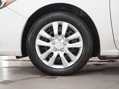 Used 2018 Subaru Impreza 2.0i image 29