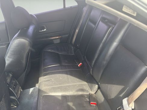 Used 2004 Cadillac CTS 3.6 w/ Preferred Equipment Group RWD image 9