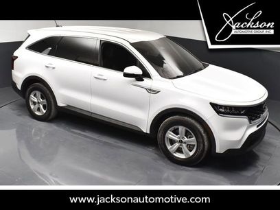 Used 2025 Kia Sorento EX w/ Panoramic Sunroof Package