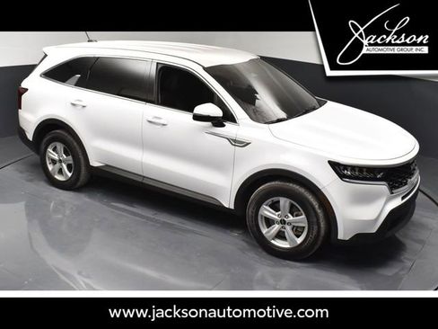 Used 2025 Kia Sorento EX w/ Panoramic Sunroof Package AWD/4WD image 1
