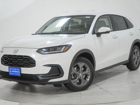 New 2026 Honda HR-V LX image 1