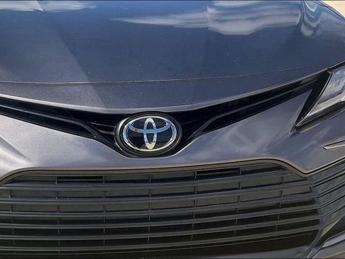 Used 2024 Toyota Camry LE image 28