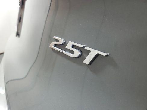 Used 2023 Hyundai Santa Fe Calligraphy FWD image 7