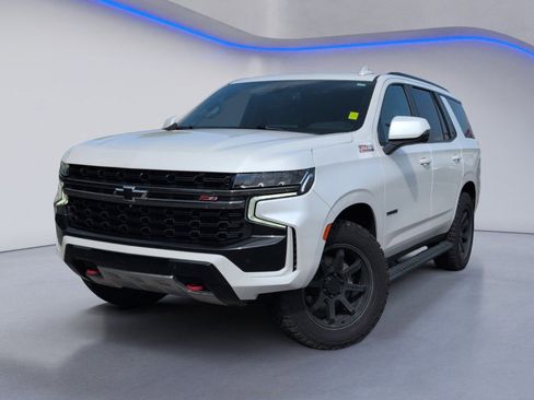 Used 2022 Chevrolet Tahoe Z71 w/ Luxury Package AWD/4WD image 2