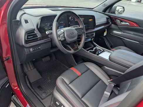 New 2026 Chevrolet Traverse RS w/ LPO, Floor Liner Package image 12