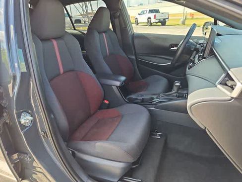 Used 2024 Toyota Corolla SE FWD image 18