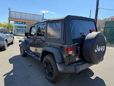 Used 2017 Jeep Wrangler Unlimited Sport w/ Quick Order Package 24S image 7