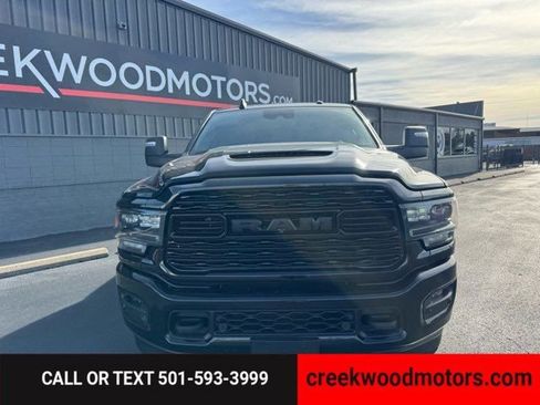 Used 2024 RAM 2500 Limited image 9