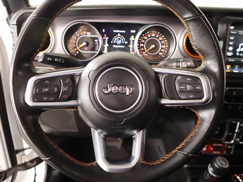 Used 2023 Jeep Gladiator Mojave w/ LED Lighting Group image 3