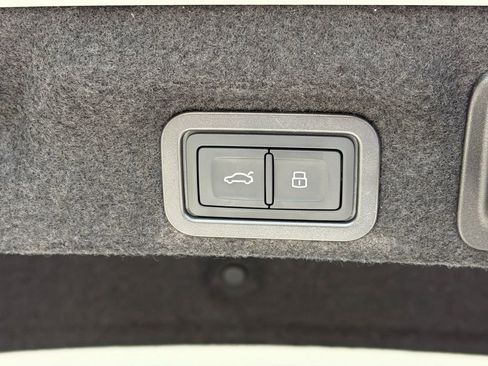 New 2026 Audi A6 Premium Plus image 16