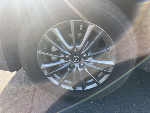 Used 2019 MAZDA CX-5 Touring image 16