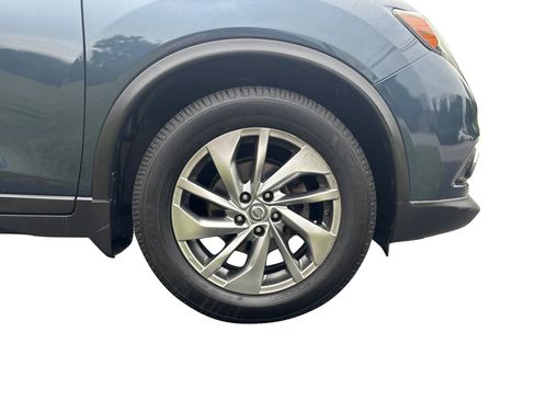 Used 2016 Nissan Rogue SL w/ SL Premium Package image 39