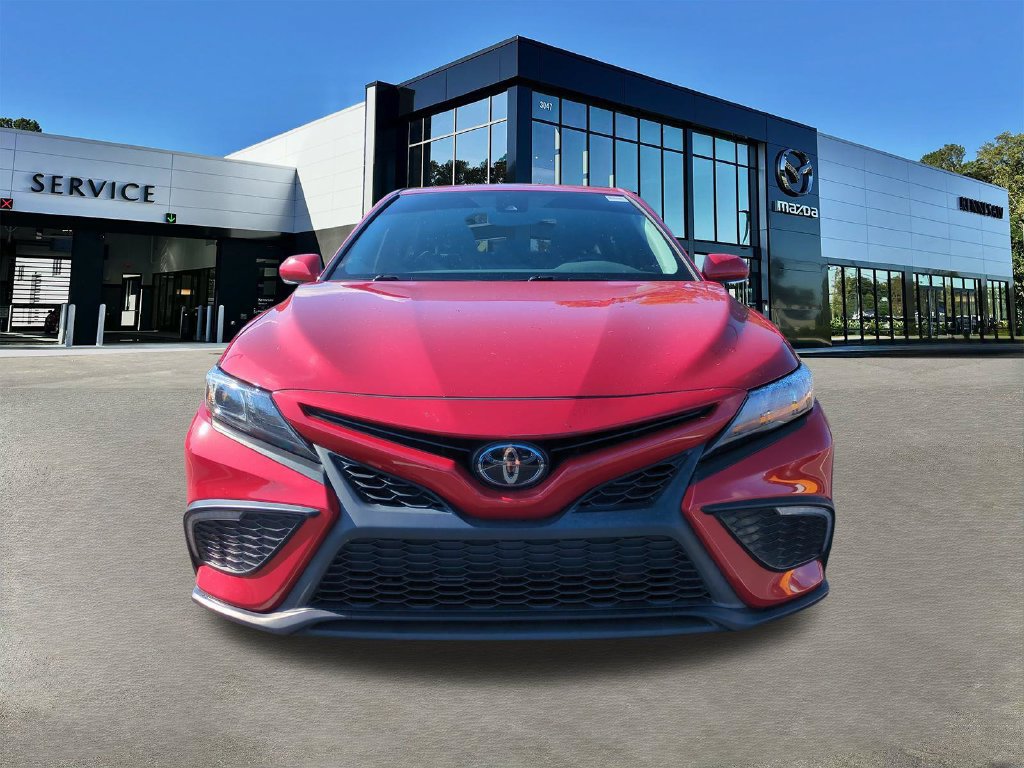 Used 2023 Toyota Camry SE w/ Convenience Package FWD image 9