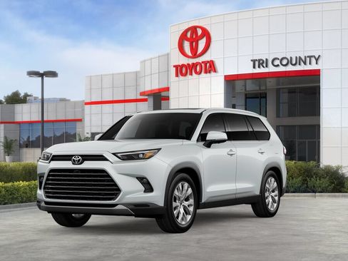 New 2026 Toyota Grand Highlander AWD image 1