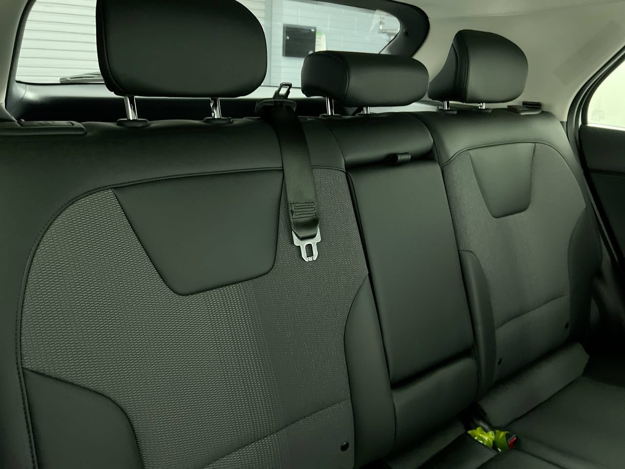 New 2026 Kia Niro Wind FWD image 30