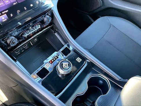 New 2026 Jeep Grand Cherokee L 4WD image 11