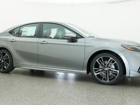 New 2026 Toyota Camry XSE FWD image 11