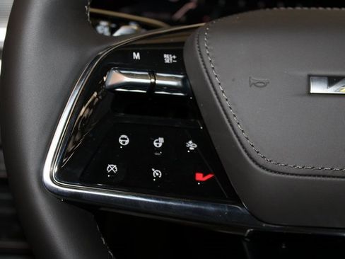 New 2026 Cadillac Escalade V image 27