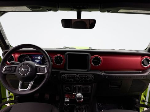 Used 2021 Jeep Wrangler Rubicon image 14