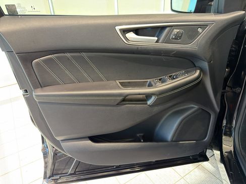 Used 2022 Ford Edge ST w/ Equipment Group 401A AWD/4WD image 15
