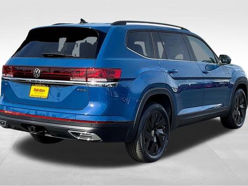 New 2025 Volkswagen Atlas SE image 16