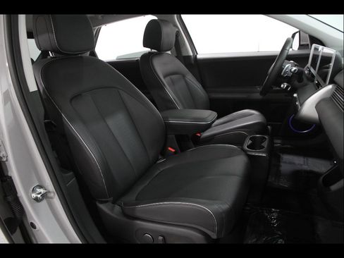 Certified 2024 Hyundai Ioniq 5 Limited RWD image 20