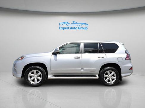 Used 2016 Lexus GX 460 w/ Navigation Package AWD/4WD image 10