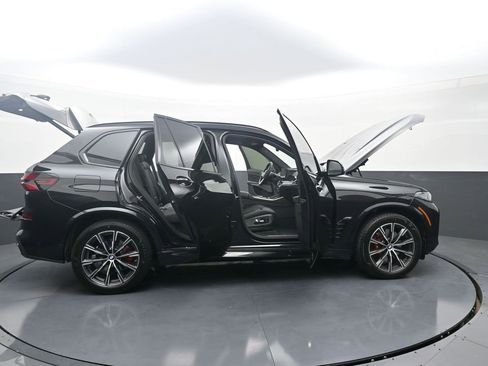 Used 2026 BMW X5 xDrive40i w/ M Sport Package image 47