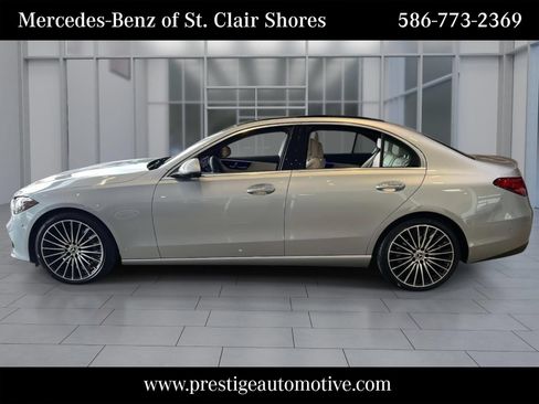 Used 2026 Mercedes-Benz C 300 4MATIC Sedan image 2