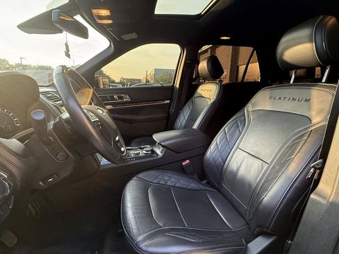 Used 2017 Ford Explorer Platinum AWD/4WD image 10