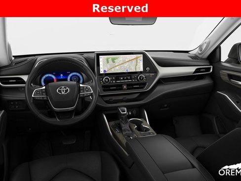 New 2026 Toyota Highlander Limited image 13