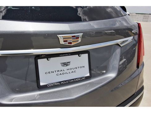 Used 2022 Cadillac XT5 Premium Luxury FWD image 30