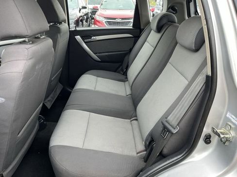 Used 2009 Chevrolet Aveo5 LT w/ Power and Convenience Package FWD image 24