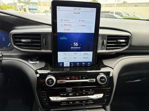 Used 2023 Ford Explorer ST w/ Equipment Group 401A AWD/4WD image 8