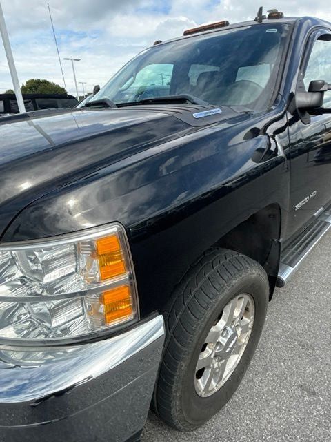 Used 2013 Chevrolet Silverado 3500 LTZ w/ LTZ Plus Package AWD/4WD image 10
