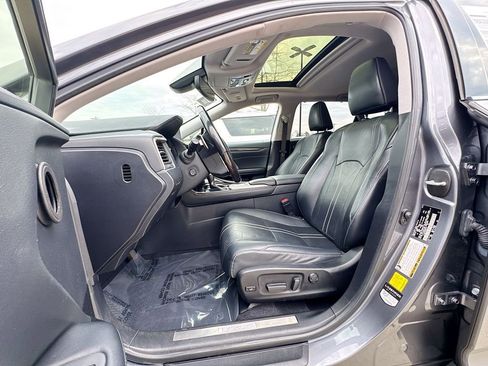 Used 2021 Lexus RX 350L Luxury w/ Accessory Package image 20