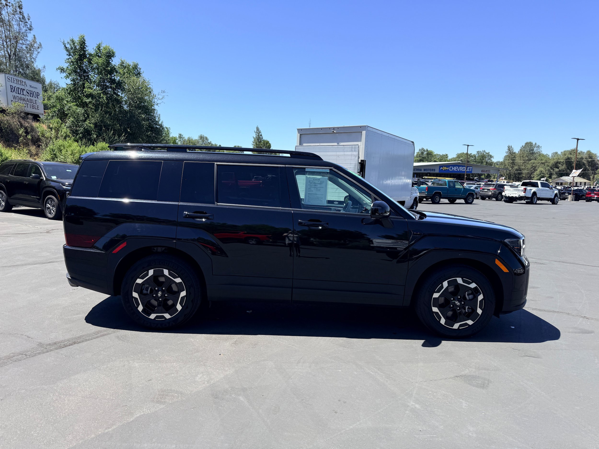 Used 2025 Hyundai Santa Fe SEL AWD/4WD image 5