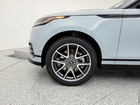 New 2026 Land Rover Range Rover Velar Dynamic SE image 30