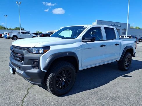 New 2026 Chevrolet Colorado Trail Boss AWD/4WD image 7