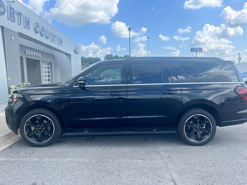 Used 2022 Ford Expedition Max Limited AWD/4WD image 1